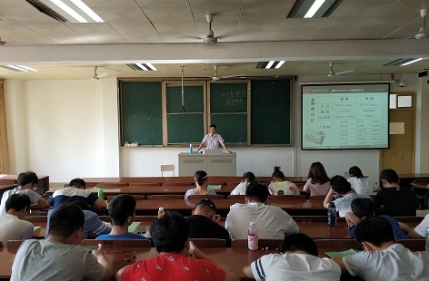 计算机工程学院组织学生参加“朝鲜半岛局势与中国国家安全”形势政策讲座(新闻稿照片).jpg